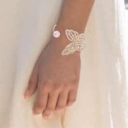 Urieo Gold Crystal Butterfly Bangle Bracelet Butterflies Open Bracelet Pearl Hollow Bracelets Jewelry for Women