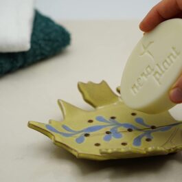 Ceramic Soap Dish Leaf